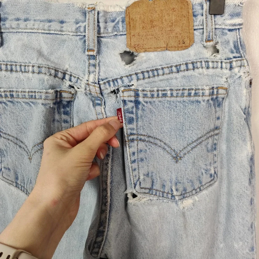 Vtg Levi's Jeans Women's 26 550 Light Wash Tapered Zip Fly 90's Distressed_8